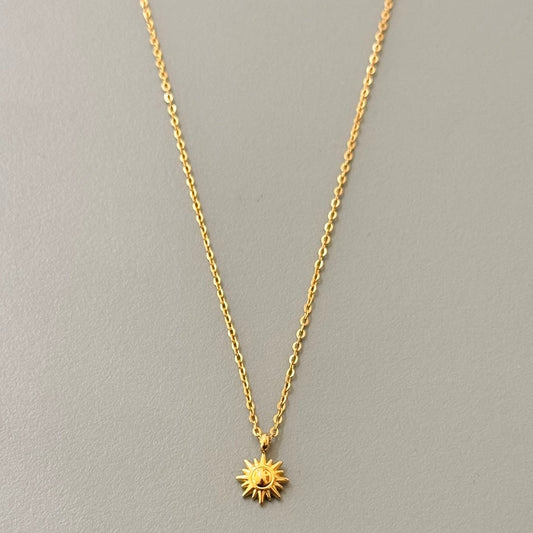 Collar Pequeño "Celoso Del Sol"🌞